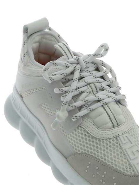 versace scarpe chain bianche|Nuova collezione di sneakers da uomo di Versace su FARFETCH.